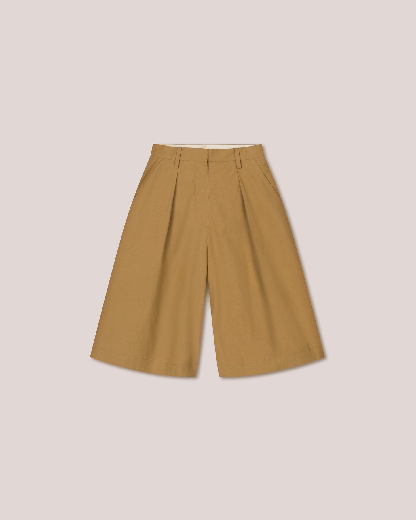 Lamis - Wide Leg Tailored Bermuda Short - Sand