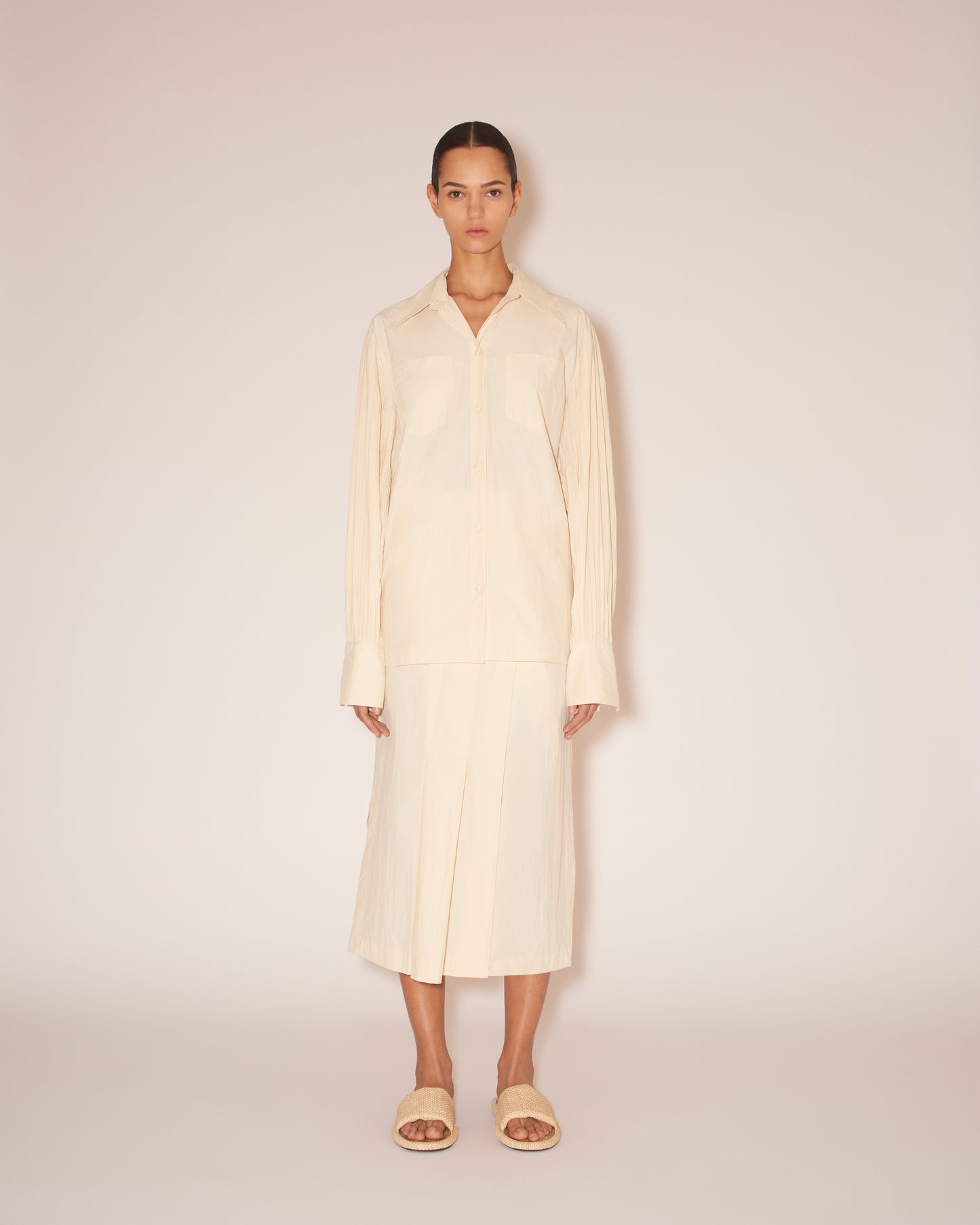 Nele - Pleated Heavy Poplin Shirt - Creme