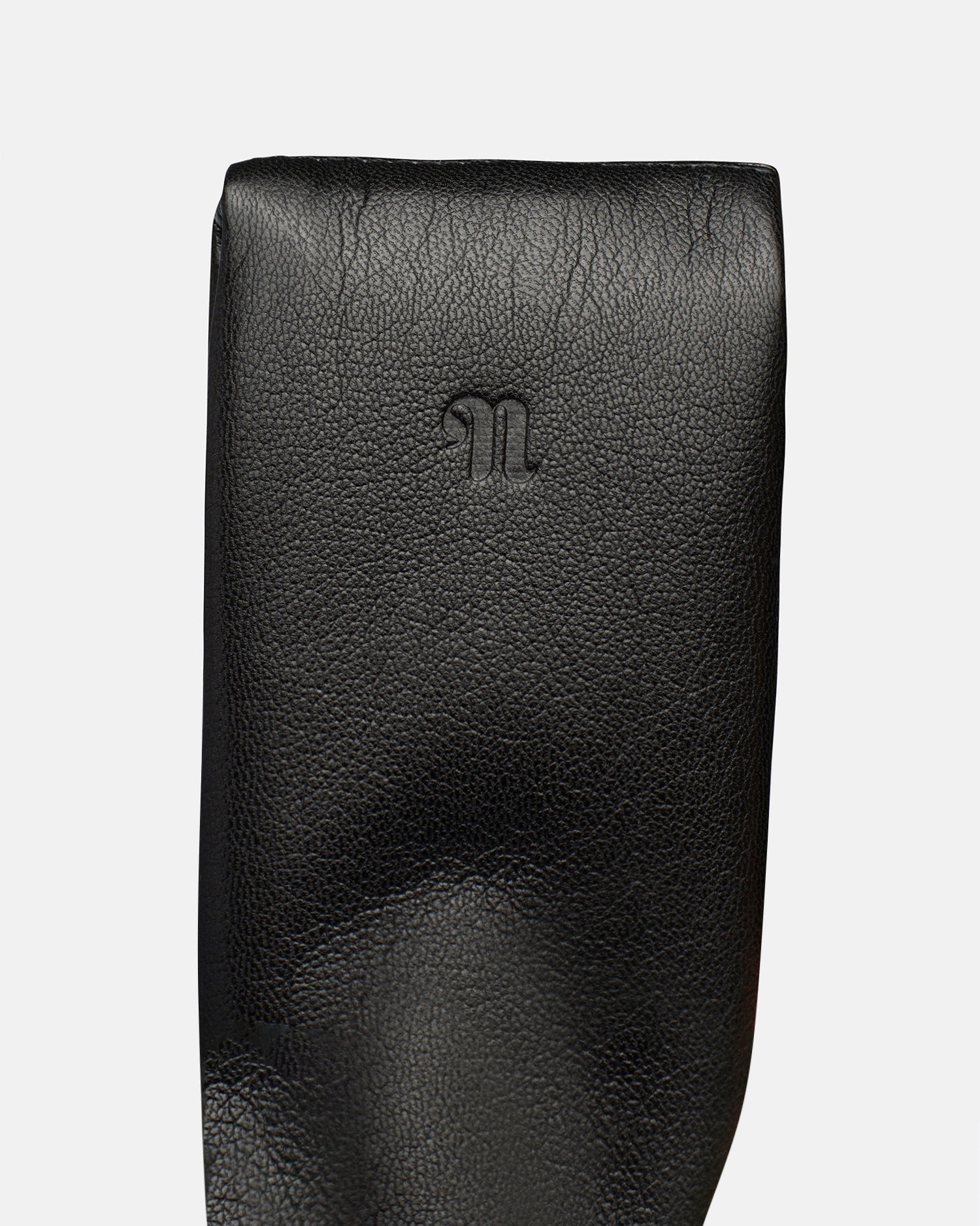 Jen Large - Okobor™ Alt-Leather Large Clutch Bag - Black – Nanushka