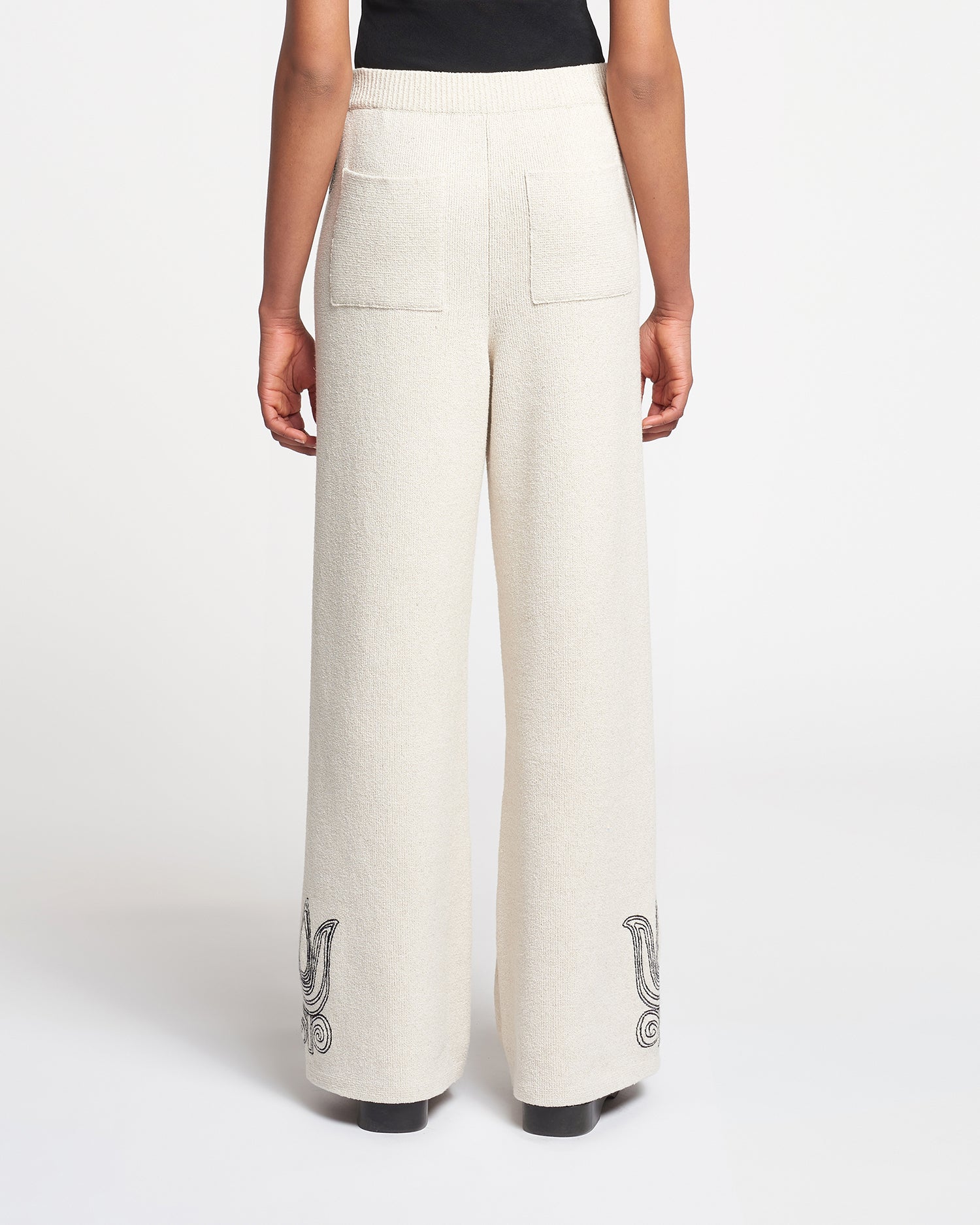 Women Pants – Nanushka