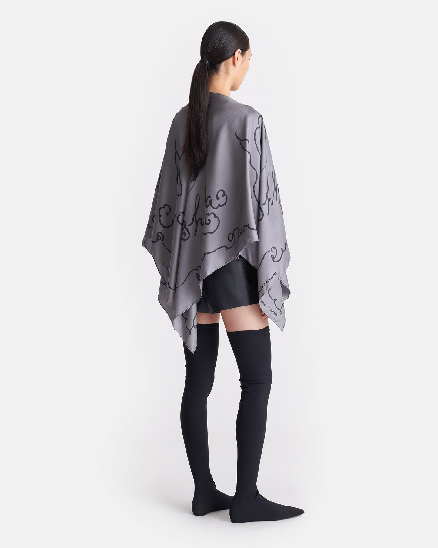 Sukey - Oversized Printed Silk Scarf - Cloud Grey