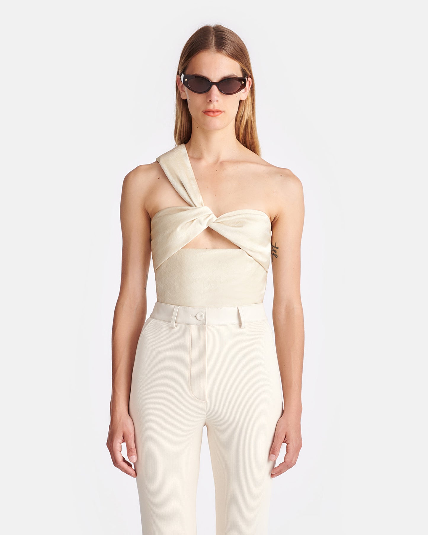 Alvin - Twisted Crisp-Satin Top - Creme