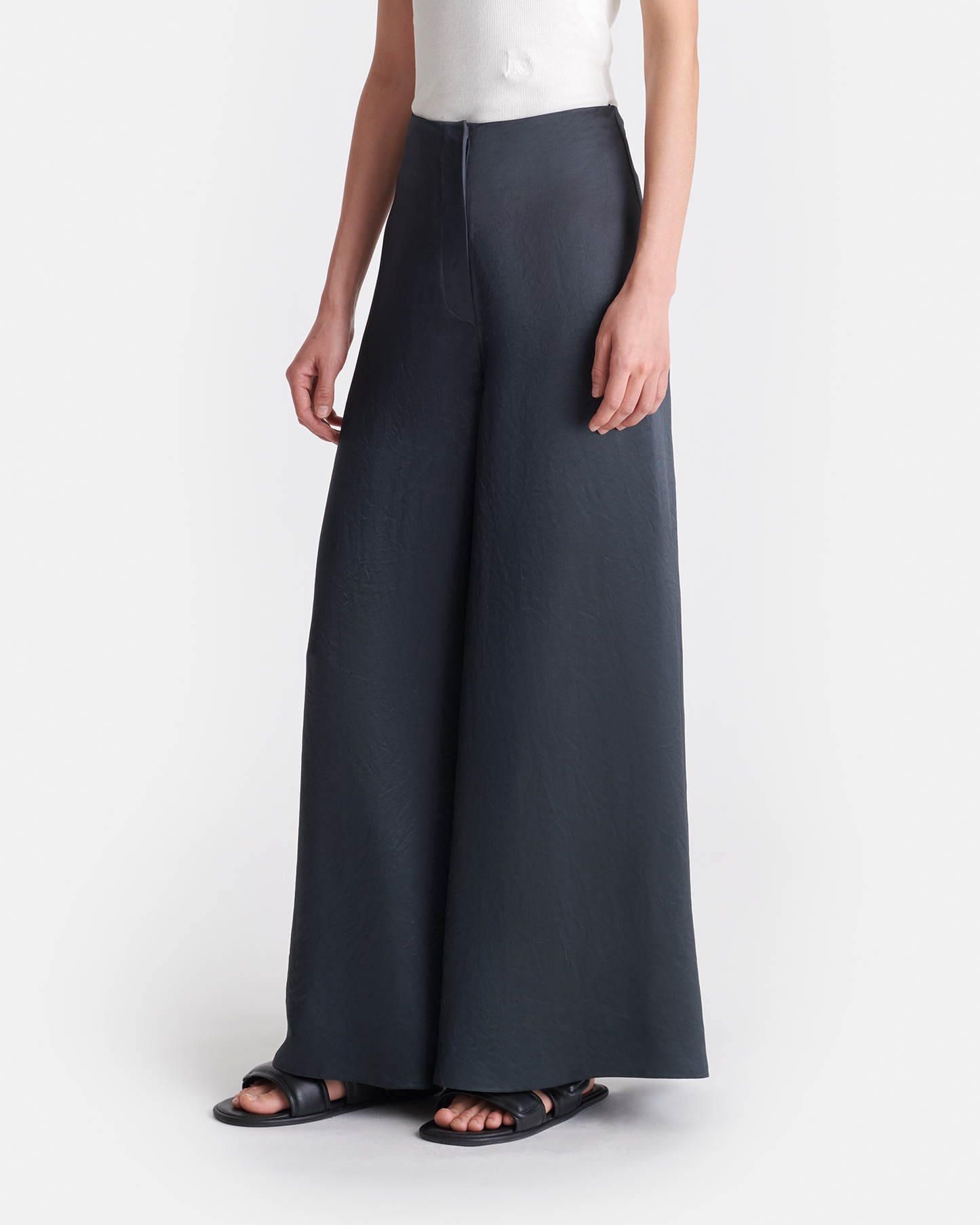 Zaniah - Crinkled Satin Wide-Leg Pants - Carbon