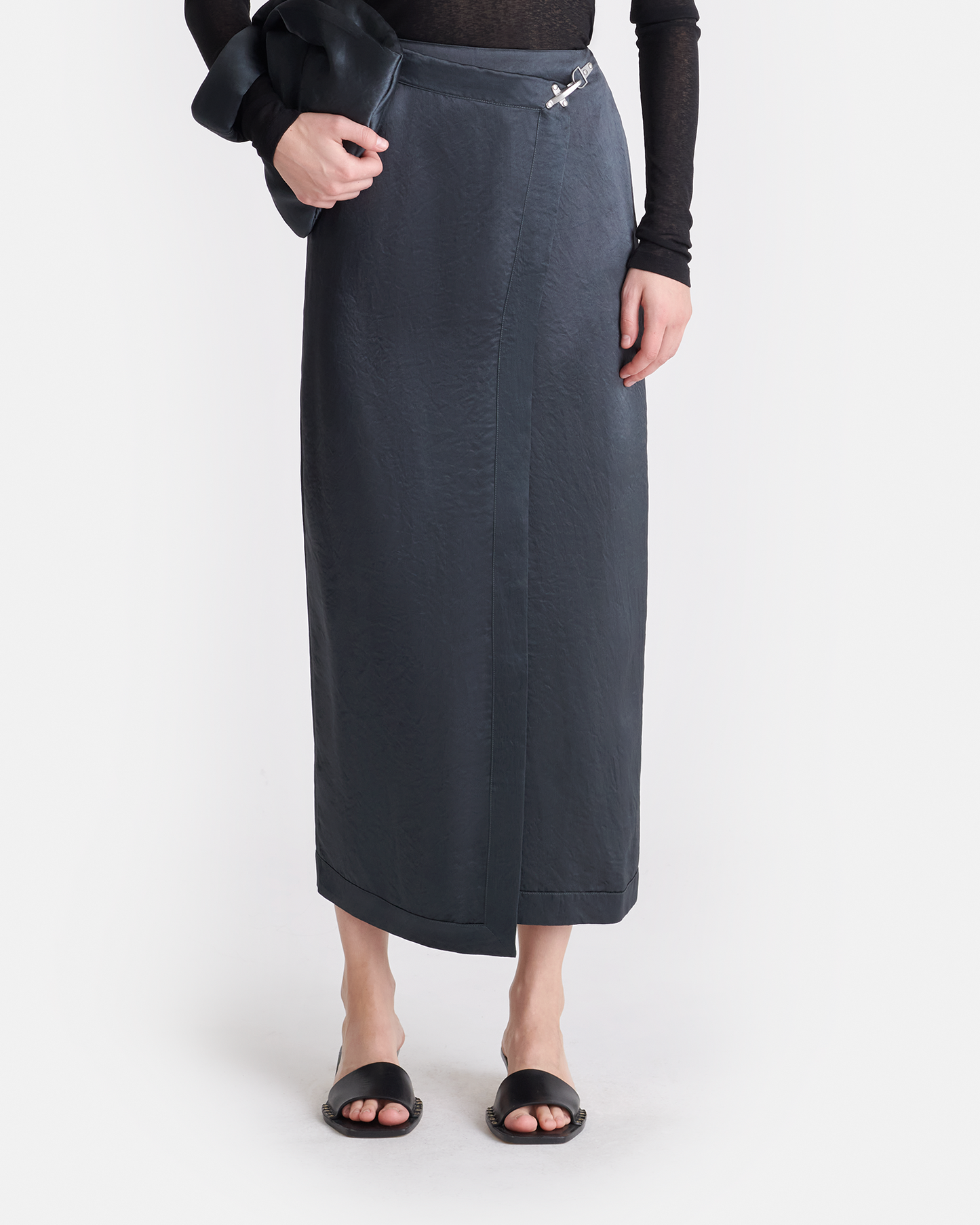 Grisel - Crinkled Satin Midi Skirt - Carbon